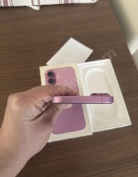 ايفون 16 العادي لون مميز ذاكره 256 بطاريه 94 ماداخل صيانه نهائيا شرق ا...