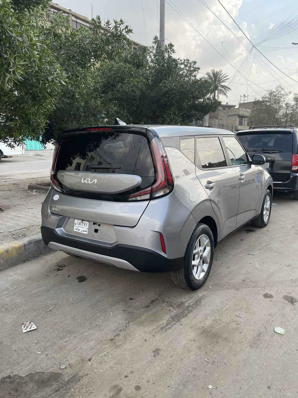 السلام عليكم كيا صول موديل ٢٠٢٥ وارد امريكي بدون حادث كلين سياره تقرير غرق سياره شغاله من امريكي تقرير تسير وتعمل ماشيه ٨ ميل وقابله الزياده دخول جديد مواصفاته رادار امامي خلفي جانبي نقطه عمياء ويل كب شاشه كبيره مكينه الفين دوش جاهزه السياره السعر ١٥١ بيه مجال بسيط مكان السياره بغداد حي العدل هاتف *********** بيع فقط
