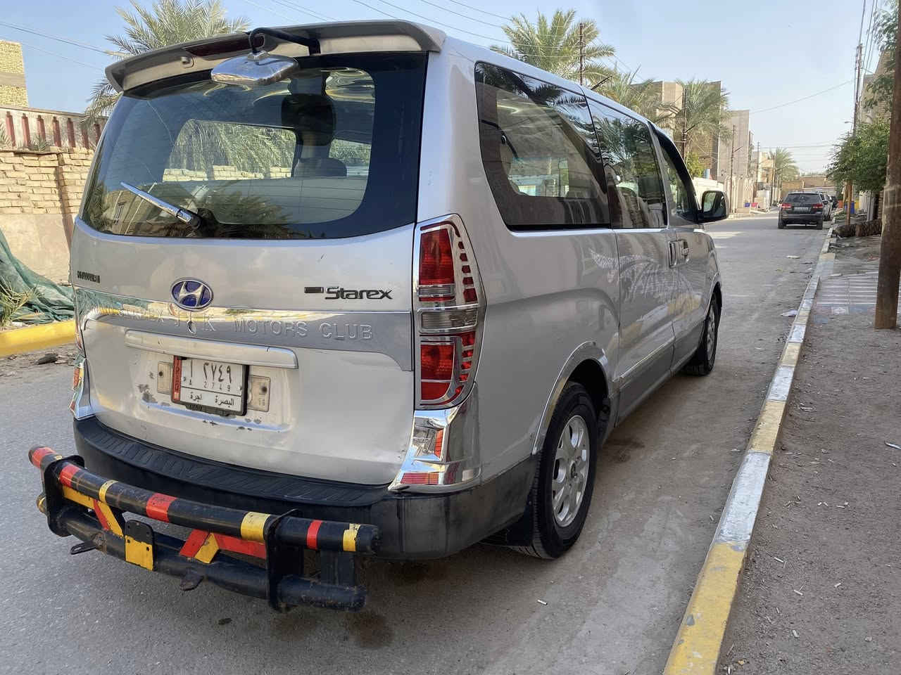 سلام عليكم ستاركس للبيع مفتوح محوره مسكر موديل 2009 كير اوتماتيك رقم بصره الماني مشروع وطني السعر 138 وبيها مجال مكان السياره ناصريه مركز 
***********
