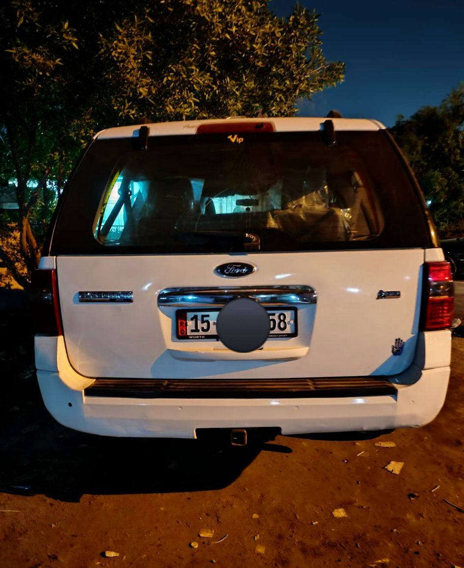 فورت إكس ديشن تاهو طويل 7راكب اجره بيه خط ناصريه بغداد مكفوله لاضربه ولاشي بلاديه مكينه 8مال تاهو مكينه وكير تخم تاير جاهزه سياره مديل 11رقم انبار بسمنه السعر 150وبيهة مجال تراهم مراوس رقم الهاتف ***********
