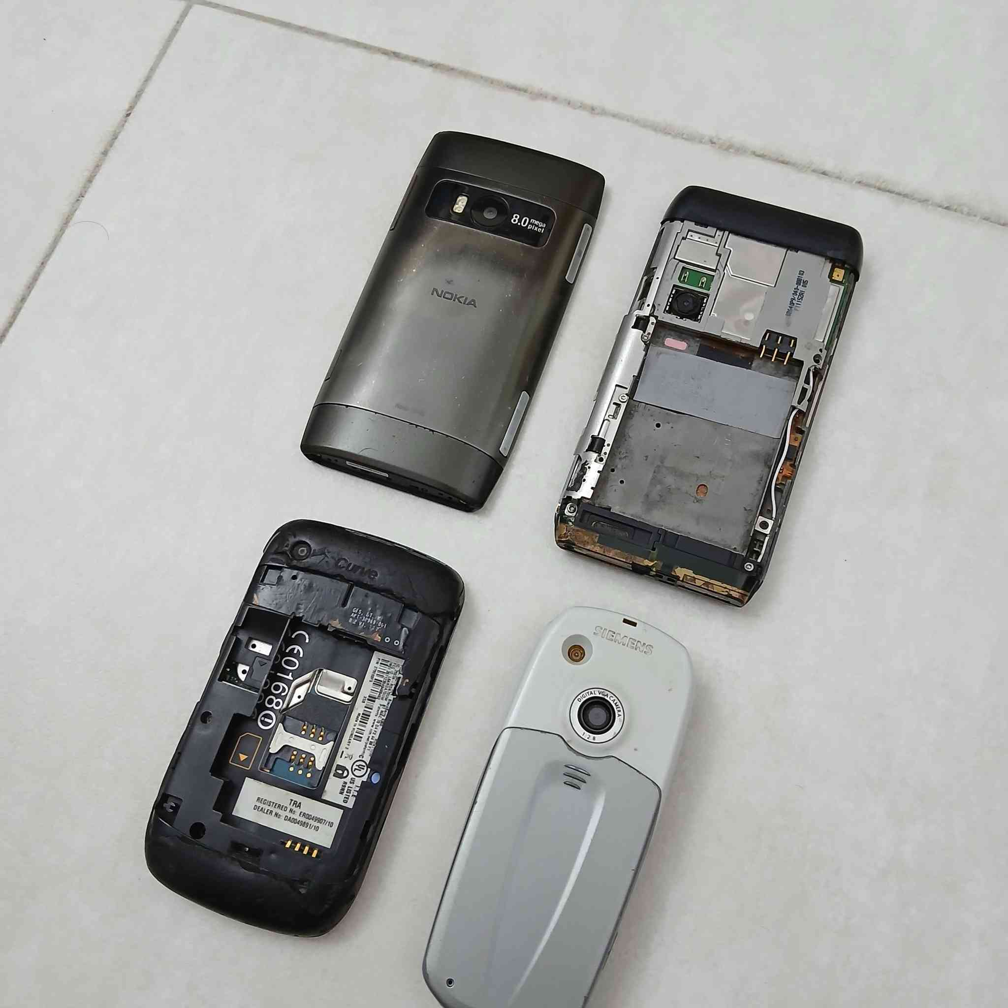 للبيع شغالات تفيد قطع غيار
هالموجود ليريدها يراسلني ويدلل او مراوس بجهاز عادي


**إذا كنت صاحب هذا الإعلان وتريد حذفه لأي سبب، رجاءا أرسل رسالة إلى الدعم الفني**