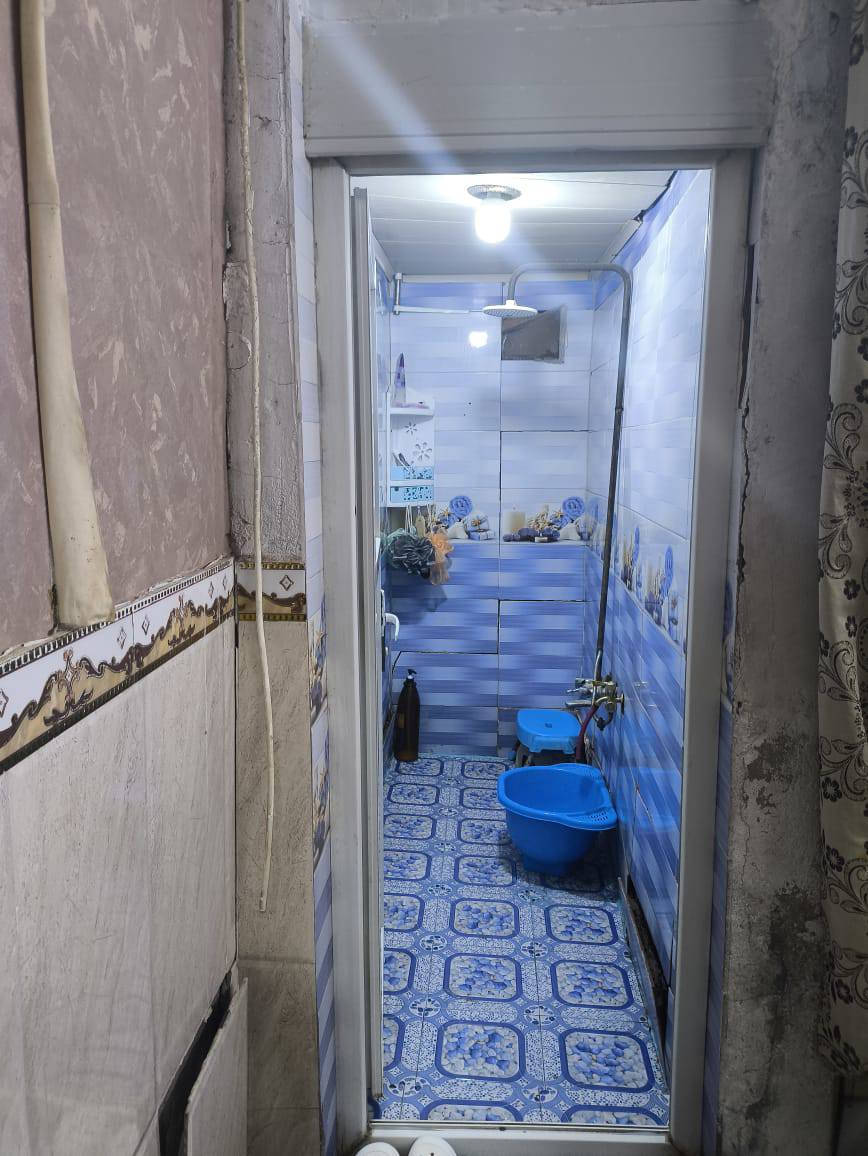 يالله دار  البيع المساحه 100متر

طابوزراعي مشمول بلتطوب . سعر مناسب 

اساس تجعيب طابوك سقف عكاده درجه وله البناء

العنوان كوفه شارع الزوار قرب متنزه جنات الكوفه 

يحتوي ع غرفه  ومطبخ وصاله  وتخاريج 

الستفسار تصل ع رقم ***********وتساب. يوجد كافت

 المساحت الزرعيه
