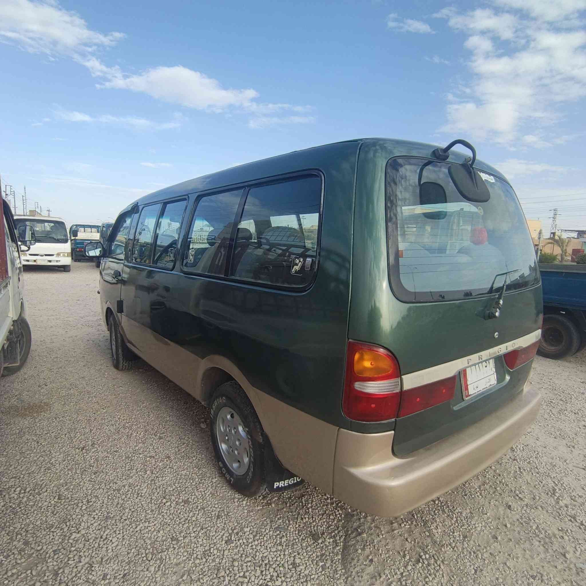 كيا بريجو البيع موديل 1999
قبل سبوع من صبقته صبق عام،
محرك شرط مجفت جديد لا تبخير ولا تنقيص
صدر نضيف كفاله 
تخم تايرات جديد 
ملاحظه سنويه نافذه
ابيع صافي راعي سياره موجود بل منطقه 
الاستفسار أكثر الاتصال عل رقم ***********
