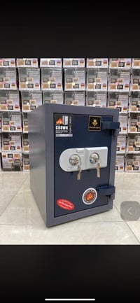 قاصات الامان🦅 قاصة كراون الارتفاع 50سم العرض 35سم العمق 42سم الوزن 55ك...