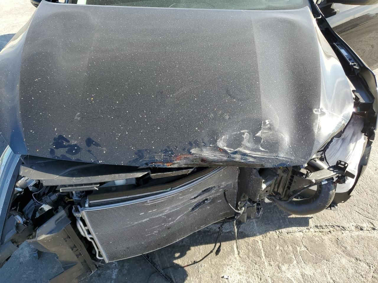 سلام عليكم  فورتي مديل 23حادثه موضحه في الصوره بارد البنيد وجاملغ معوقين سعره 140 بيه مجال ***********
