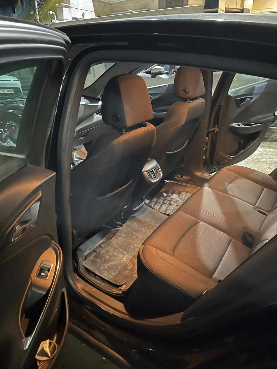 السلام عليكم .ماليبو موديل 19 نص فول LT حادثه بس الجاملغ لامامي  بدون لغد بدون شاصي سياره على وضع الشركه السياره كلش جديده ماشيه 113
تشغيل عن بعد بصمه شاشه جبيره تحكمات استيرن تثبيت سرعه سياره نظيفه جدا . السعر115 وبي مجال للاستفسار  ***********
