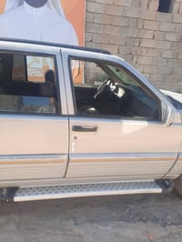 جيب شيروكي موديل 1995 بدون راعي مكينه وكير جديد ففتي حداديه 70 بل ميه ...