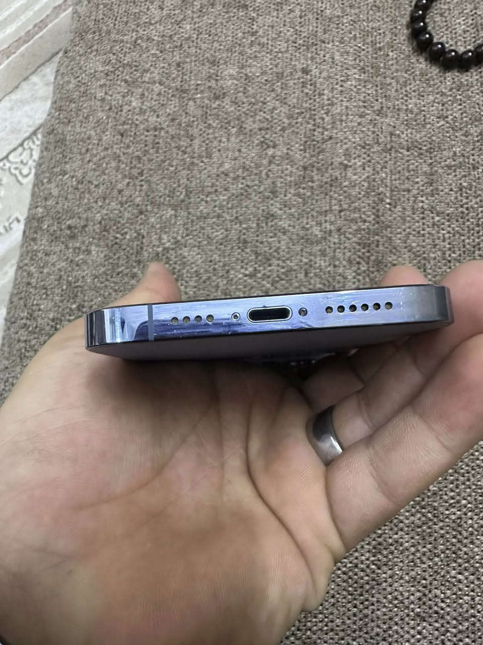 السلام عليكم 
ايفون ١٣ برو ماكس للبيع 
مبدل شاشة وبطارية 
دبل سيم 
نظافة ١٠٠٪؜
السعر ٥٧٥ الف 
‭***********
