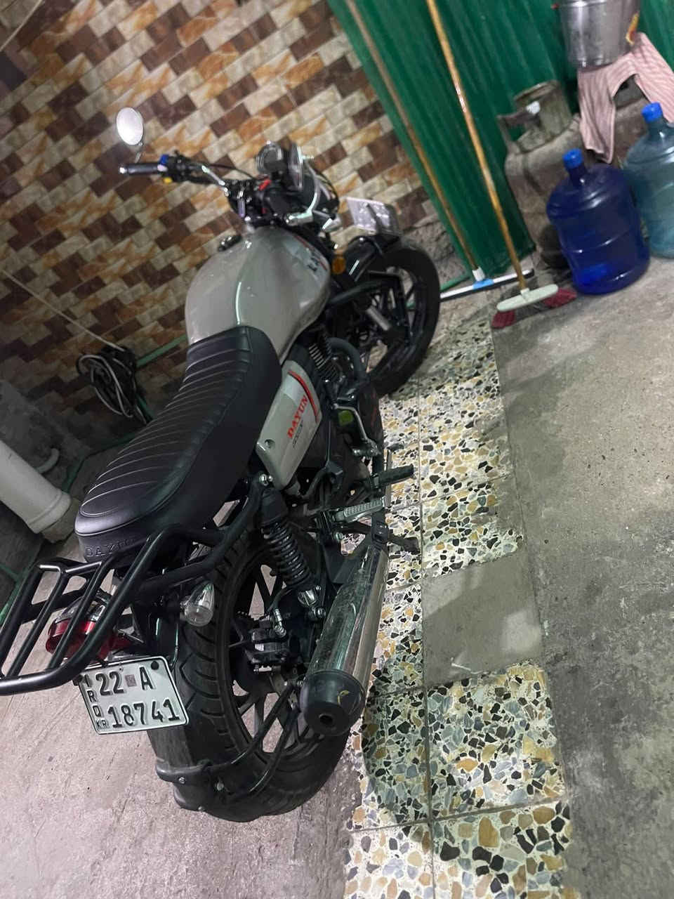 سلام عليكم دراجه التي البيع السعر 2800 بيه مجال
مستعجل علا بيعته 
الاستفسار ***********
