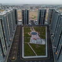شقه للبيع فرنسي 2 طابق 18 بانوراما حديقه باب واحد سعر 7 ونص مجال بسيط ...