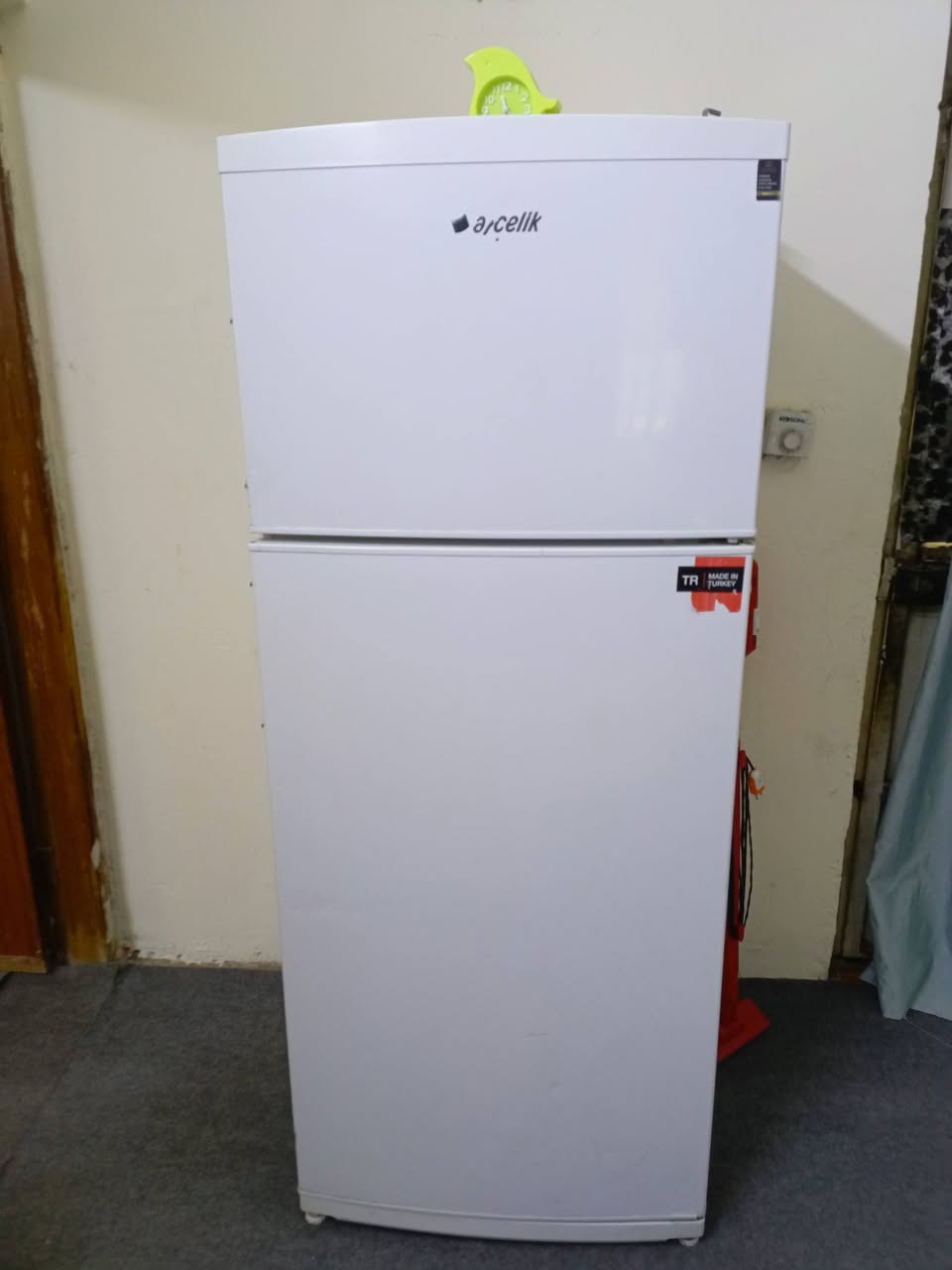 سلام عليكم للبيع مكاني شالچيه ثلاجه حجم كبير شغاله تبريد وتجميد 200 كاونتر ابو السنك نضيف 150 مبرده كبيره 75 مبرده صغيره 50


**إذا كنت صاحب هذا الإعلان وتريد حذفه لأي سبب، رجاءا أرسل رسالة إلى الدعم الفني**