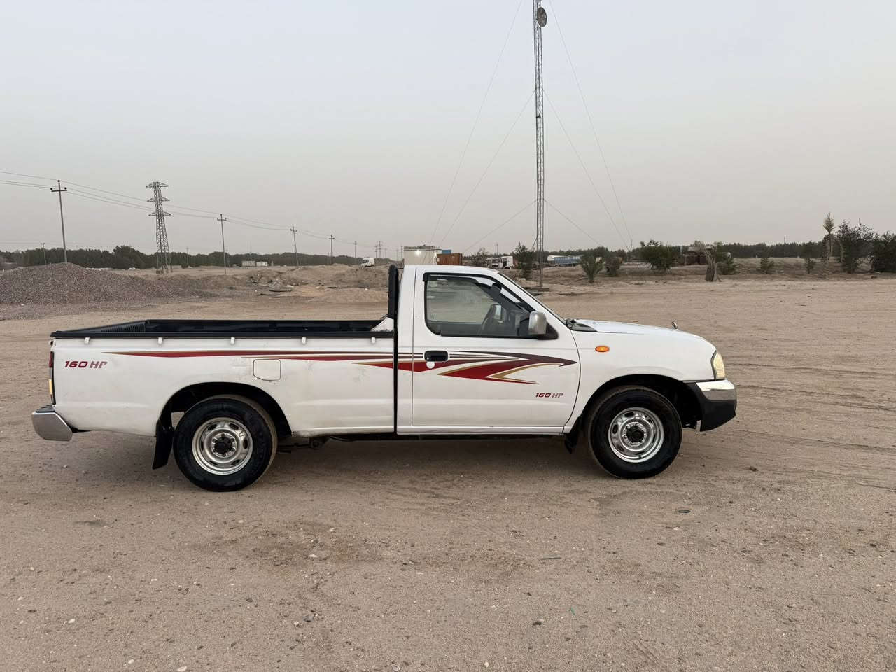 السلام عليكم للبيع بيكم نيسان شبوط موديل 2012خمس حلقات تدفئة تبريد شغالات بيه بارد او تكحيلات بل بدي الباقي كفاله عامه شاصي محرك كله مكفول مكان السيآرة البصره الزبير البرجسية اي ستفسار الانتصال ع الأرقام التالية (***********)السعر خاص
