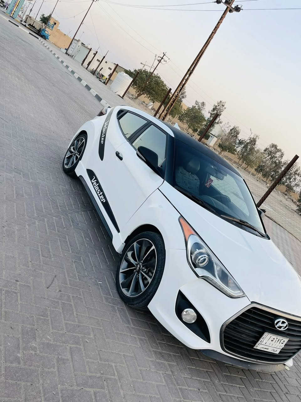 السلام عليكم هونداي فولستر 16فول عده لفتح بيع او مراوس سوناته اوبتمه انطي فرق  السعر 82
السياره جاهزه بجم كبس كير محرك تبريد جاهز
حادث امريكه جاملغ خلفي وباب
 4بصمات 
شفتات ستيرن
اشاير بل مري 
كير اوتو
كشنات تدفئ
كامره خلفي
شاشه
مكان السياره كربلاء ***********
