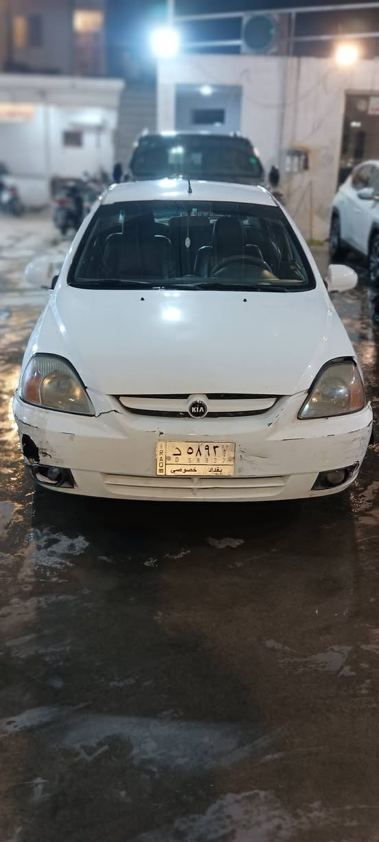 كيا ريو  (م 2007 )شركة عامه وارد ايراني وكلشي موضح المكينه معلكه ولف السعر 37 وبيه مجال حك الجيه للاستفسار ***********
