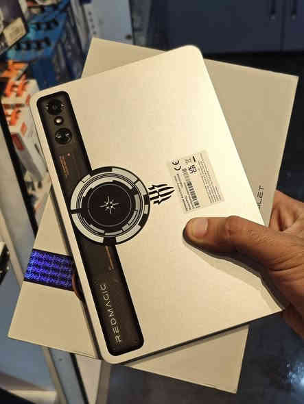 يارزاق
متاح ايباد ريدماجك أسترا
ذاكرة 256/12
معالج سناب دراكون 8Elite
مستخدم 10 ايام مشحون11 مرة
غراض مامستخدمه
ببجي 120 فريم
السعر 750الف
***********
 ***********
مكاني طويريج يتوفر توصيل بابل كربلاء
