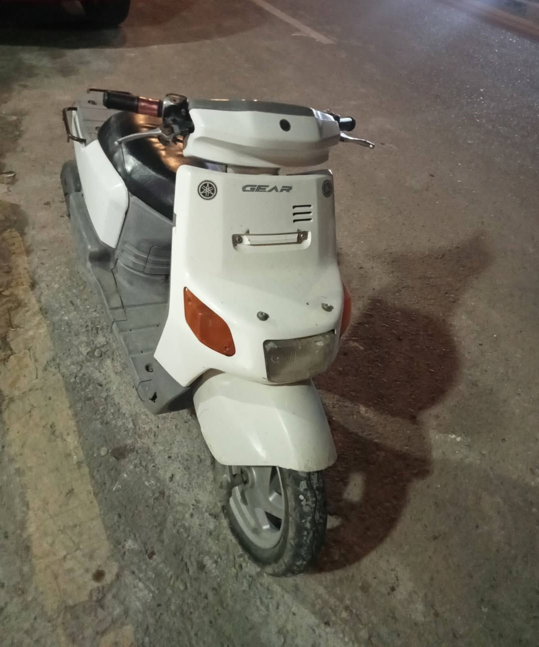 السلام عليكم 
دراجه بيكم ياماهو للبيع نضيف اي نقص مابي كلشي شغال 
المكان بلد 
السعر 250 وبي مجال 
الرقم ***********
