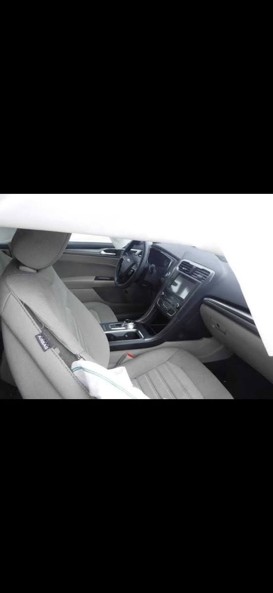 ♦️فورد فيوجن هايبرد 2019
سلام عليكم 
فورد فيوجن هايبرد 2000 محرك 
ماشية 150 كيلو 
حادث واضح في الصور 
 نظافه جيده 
جميع المواصفات مذكورة 
العنوان بغداد/ السيدية 
***********
