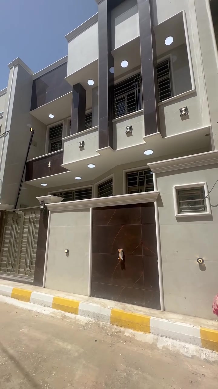 اعرائي المتابعين 
دار 100متر حديث 
يحتوي على ٤ غرف منام 
العنوان كربلاء شارع بغداد عامود رقم ١
المدخل الأول 
حي العباس الفرع الأول 
المدخل الثاني  خلف فندق البارون وتدخل مسافة قريبه 
طابو سند ٢٥
الوجه :٧ متر 
للاستفسار 
***********
***********
