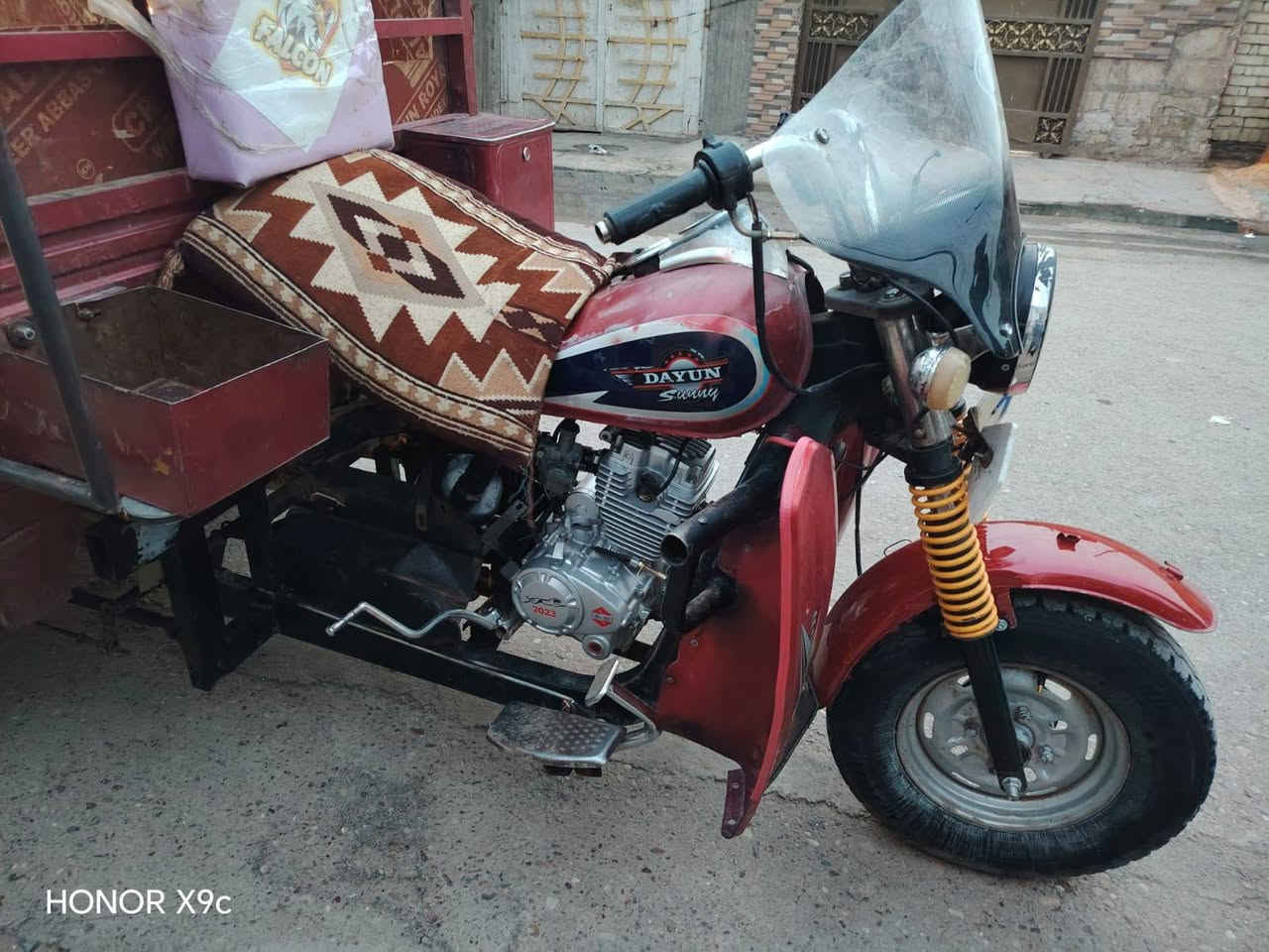 السلام عليكم ستوته للبيع دايوان
*********** موديل 18 مكان بغداد المعامل
