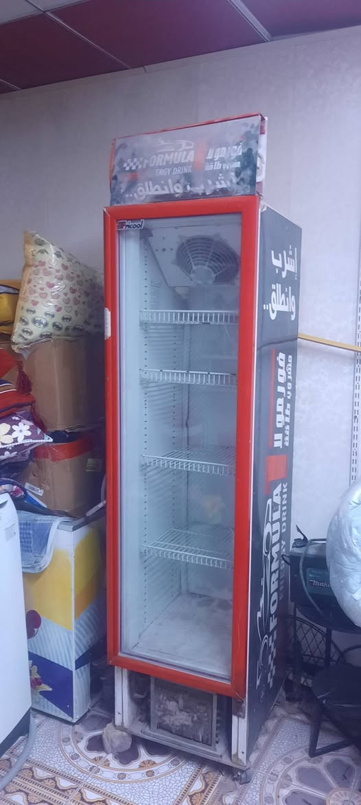 عِنـ.̷̷̸̷̐ـديّ  مجمدات 2وعارضات3 ورفوف 50 رف العنوان بصرة ***********
