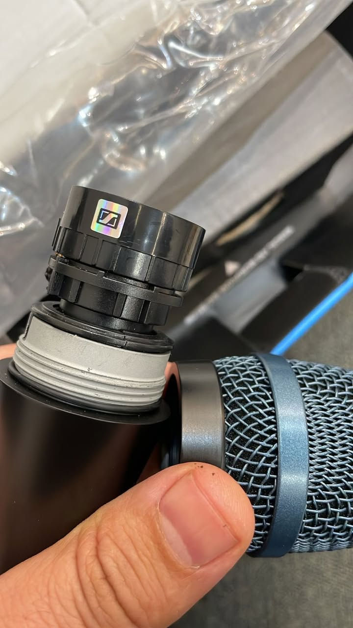 متوفر مايك سنهايزر اصلي


**إذا كنت صاحب هذا الإعلان وتريد حذفه لأي سبب، رجاءا أرسل رسالة إلى الدعم الفني**