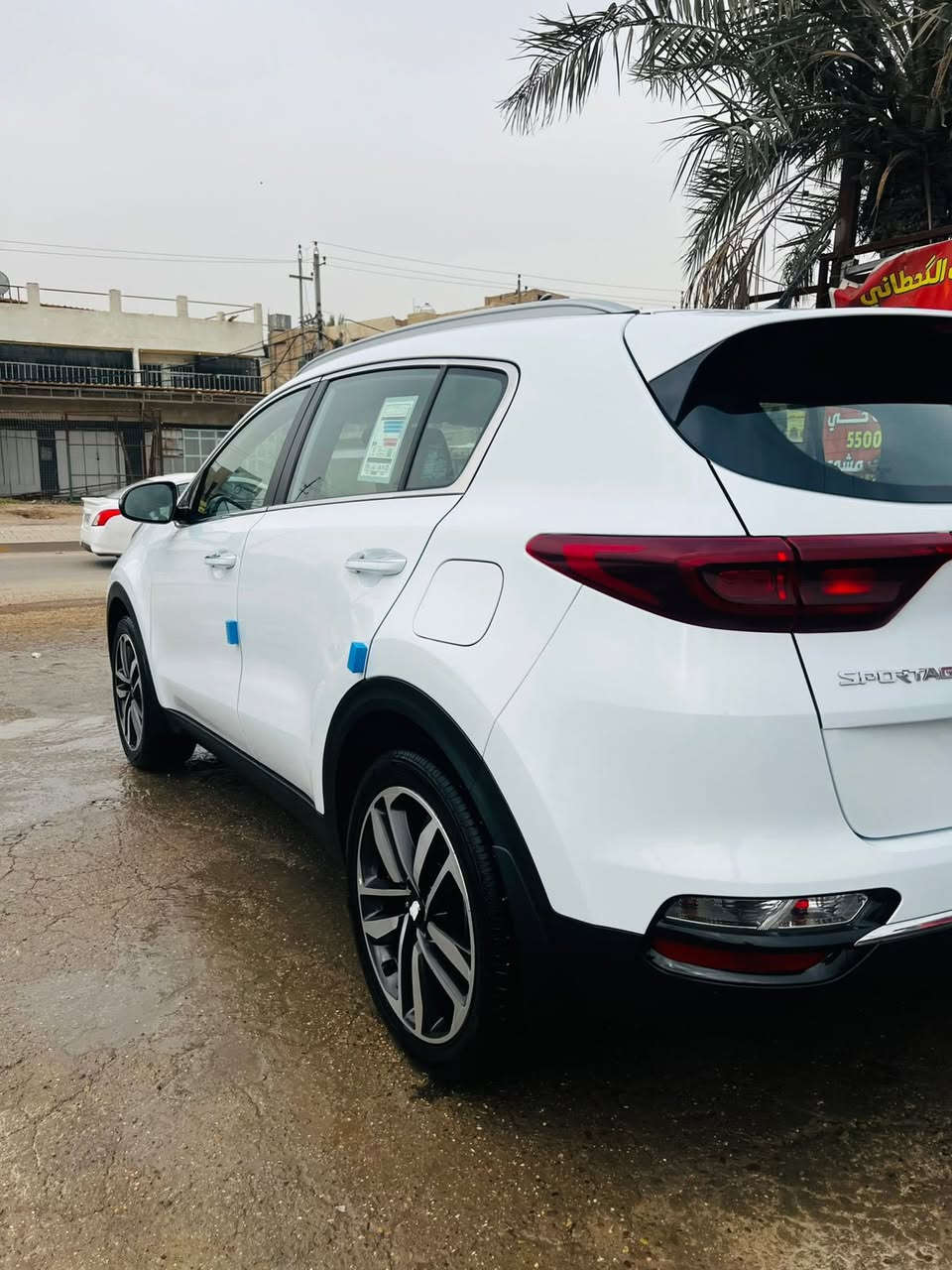 السلام عليكم سبورتج ٢٠كفاله عامه فقط رصعه صغيره للصندوق المكان الدوره شارع ٦٠السعر  ١٩٠وبيها مجال ***********
