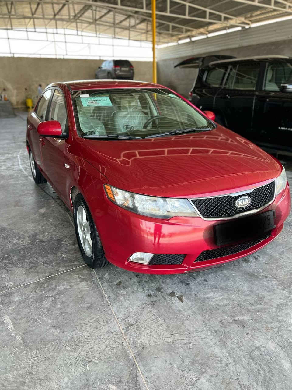 السلام عليكم
ادوات ادوات ادوات
الفورتي الحلوة للبيع خليجية بانزين دبل نوزل
كصة جنطة اللون احمر دم الغزال
الداخل كريمي واسود شاشة جبيرة وكامرة خلفية
السيارة جديدة جديدة وماشية قليل 
متومة طبق الاصل 
السعر ٤٧ مكانهة بغداد
***********
