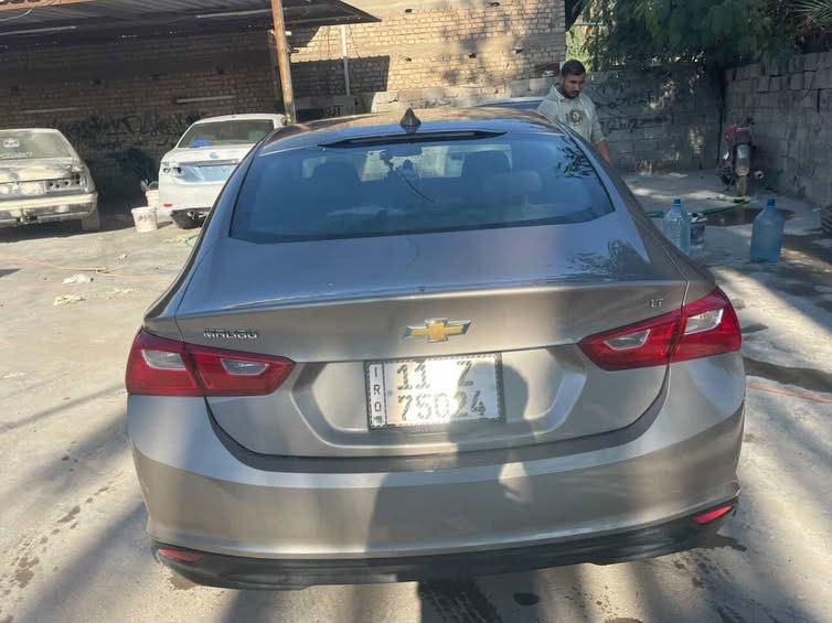 الـسـلام عـلـيكم ، 🤍
مـاليبو موديلـ2024 . Lt فول عدا الفتحه ورارد امريكي 🇺🇸 
📌 مواصـفات معروفه والسـياره معروفه .. 
📌 محرك 1500 تيربو 4 سلندر  , 
📌 گير 6 نـمر CVT . 
تـشغيل عن بعد ، رادار امامي ، بصمة ابواب ، تدفئه كشـنات ، تبريد قطـعتين ، هاند بريك كهربائي ، اوتو ستوب ، وبعد مواصفات حتى منطول .. 

📌 الممـشى : 25mi

📌 الضرر " مـوضح بالصور 📷

سياره كامله مكمله وما ناقصها ايشي رقم بغداد هزه سنويه كامله تحويل مباشر ..الـسعر 144$ وبيها مجال للشراي وحك الجيه مكاني بغداد البياع 📍

خاص او واتساب *********** 📞
