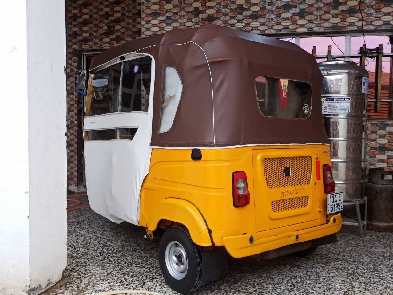 تكتك 2022 للبيع رقم و سنوية اباسمي تحويل ثاني يوم 
لا أكسل ولا مكينه مفتوحات اكو سونر حتى لسونر اخذهة بيه التكمه اليسرة مصلحا ع بارد ومصوبغة بس والباقي بارد قليل جداً متواجد ع خاص *********** مكاني قضاء الحسينية مال الراشدية
