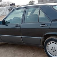 مرسيدس 190 • ١٩٨٩ • ديزل توماتيك