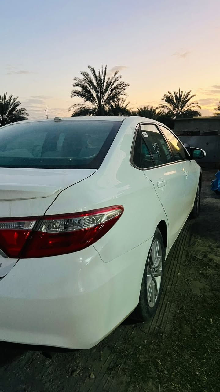 السلام عليكم 

كامري LE 
 2016
ماشيه 130 
السياره بأسمي ورقم سليمانيه 
باقي التفاصيل اتصل
***********
