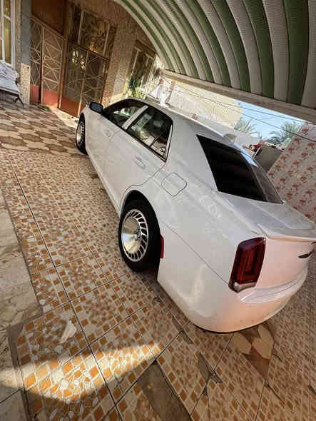 سلام عليكم عندي هاذه الويل للبيع  جديد كلش  حجم 18 مكان ذي قار الشطره سعر 700 حته شخط مابي  ابد رقم ***********
