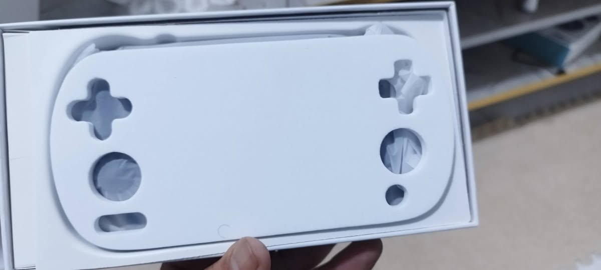 40 الف 🔒🔒🔒 ماركة anbernic rg40xxh مع رام أصلي 64 شركة مع 5 العاب تجريبي وتكدر تنزل العاب جديد لوك سعر ثابت وتوصيل 5 كل العراق


**إذا كنت صاحب هذا الإعلان وتريد حذفه لأي سبب، رجاءا أرسل رسالة إلى الدعم الفني**