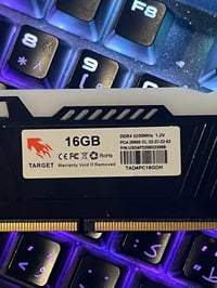 رام ١٦GB • DDR4 ٣٢٠٠MHz • جديد كرتونة تعبانة