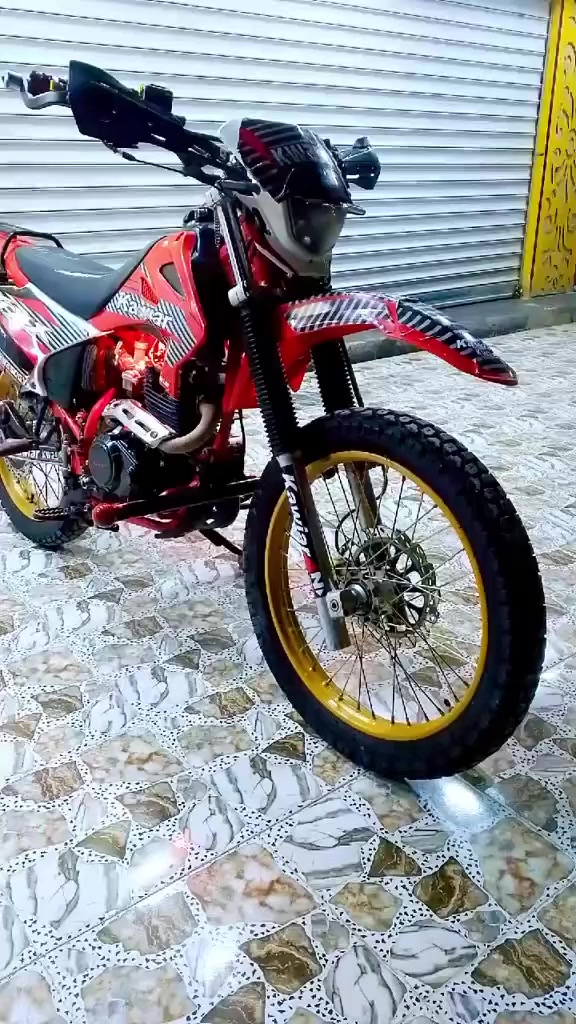 قفاز كويار محرك٢٠٠جواكيج نضيفه كلش وادامه جديده موصله1.100وترهم مراوس حسب القناعه الموشراي لايتعبني


**إذا كنت صاحب هذا الإعلان وتريد حذفه لأي سبب، رجاءا أرسل رسالة إلى الدعم الفني**