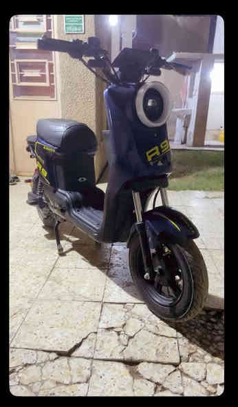 السلام عليكم 
R9 2024
مزوده عقل رياضي 3 نمر الرابعه لاغيها
الدراجه يرادلها كتف فقط ب 5 الف 
لان لا ضوه البريك يشتغل ولا اشاير فقط ضوه وناصي وعالي  الدراجه خير من الله وسرعه 66 حقيقي لان مزوده مكان الدراجه بغداد الامين الثانيه 
رقم *********** 
سعر 375 وبيها مجال
