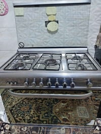 طباخ مصري للبيع نظافته 90/100 السعر 300وبي مجال 07733645835