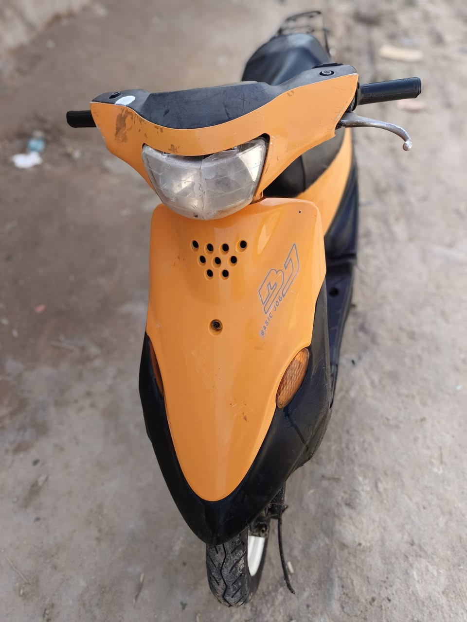 سلام عليكم درجة بيجي لبيع نضيفه كلشي شغال بيه سلف هندر لايت مكينه ناعمه شلعه حلوه  سعره مناسب 250مكان ناصريي مركز وشراي ***********يتصل عله رقم مستعجل عله بيع
