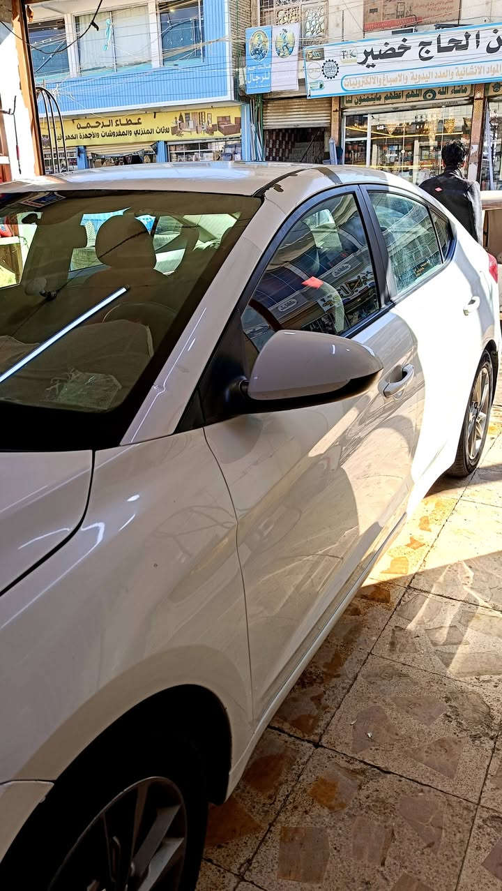 سلام عليكم النترا 2017 وارد امريكي حادثها البنيد راجع بارد والجاملغ الايسر مبدل. سياره جاهزه مابيها اي شي.    رقم ذي قار                                                معوقين  وحاليا السياره حره. تداور بسم المشتري مباشرة حاليا السنويه ساقطه من 2023    السياره  خير من الله محركها مال الشركه نفسيته               سعر السياره 120    ماعليك لابغرامات مال السياره ولا مال السنويه.  تستلم جاهز  والمعوق موجود يداور مباشره   تفاصيل اكثر اتصل على الرقم. ***********  مكان السياره ذي قار
