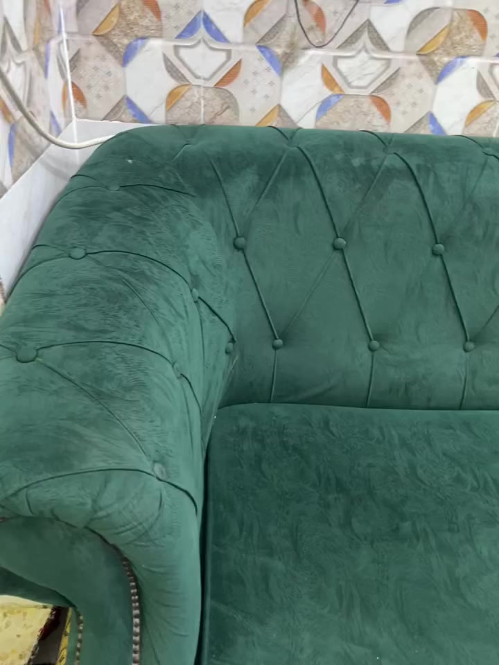 السلام عليكم من رخصة الادمن تخم قنفات  11 نفر  5 قطع جداً نظيف والله شاهد سويناه  بمليون و 350 الف بيش يفيدكم بس بدون متكسرون بي مكاني كربلاء حي الوفاء 
***********
