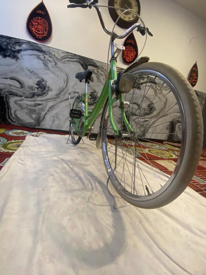 بايسكل لون تفاحي ياباني مكاني البلديات مقابل لحوم البركه رقم الهاتف *********** الحجم 24 تخم تايرات جوكر الويل سل ستيل بريك خلفي امامي بي قفل مخفي سيبايه إماميه وخلفيه ونضافه 99٪؜
نضام البابسكل ياباني حديث وكآمل مابي اي نقص تجي تفحص وتاخذ ……
