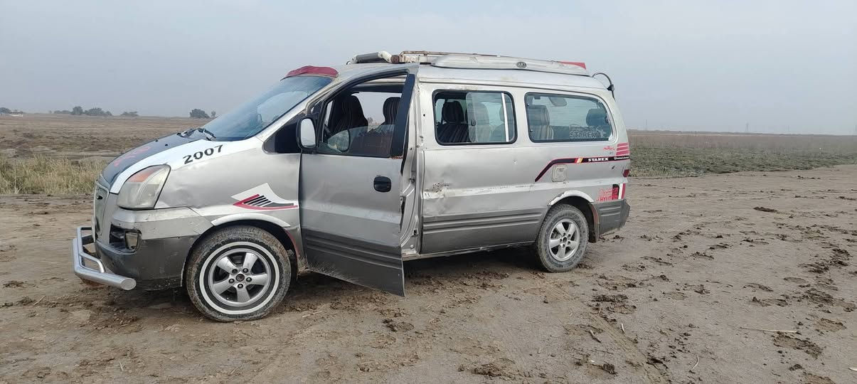 سلام عليكم ستاركس 2007 مسكر كير عادي مكينه جديده لا تبخير ولا تنقيص 
دوشمه جديد تخم تاير جديد سنويه ل 2027
مداور ثاني يوم سعر 40 وبي مجالل 
رقم الهاتف ***********
