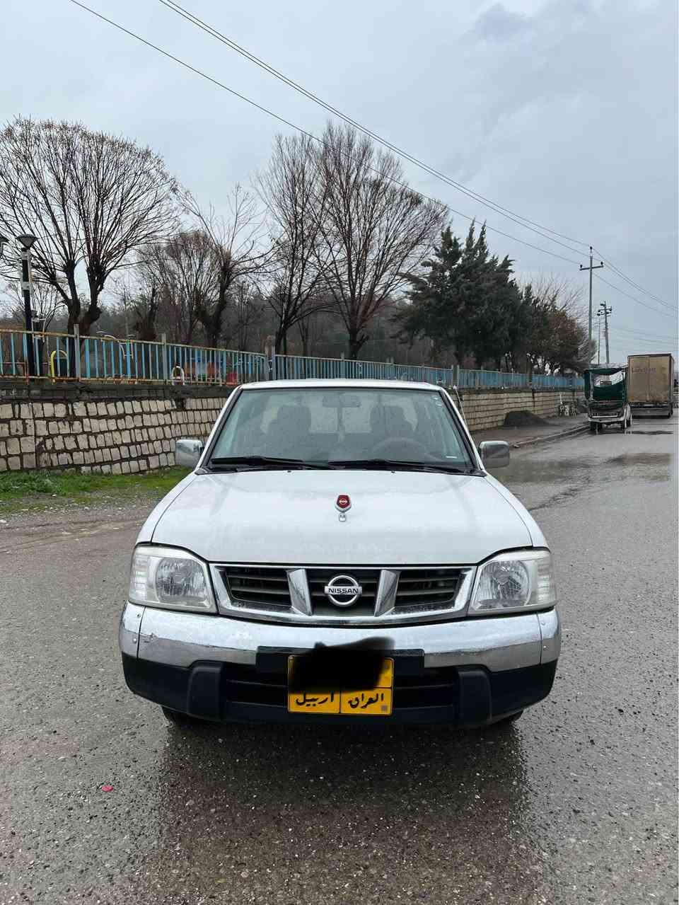 نیسان ٢٠١٢ دەعامی ناڤارا 
٢١٧ ههەزار رۆیشتووە مەکینەی نەکراوەتەوە هەموو گیانی بەشەرت سەنەوی سال و نیوێکی ماوە بەسەر بچێت
شوێن قەڵادزێ 
نرخ ١١٦ مەجالێکی کەم
*********** بشدار, السليمانية
