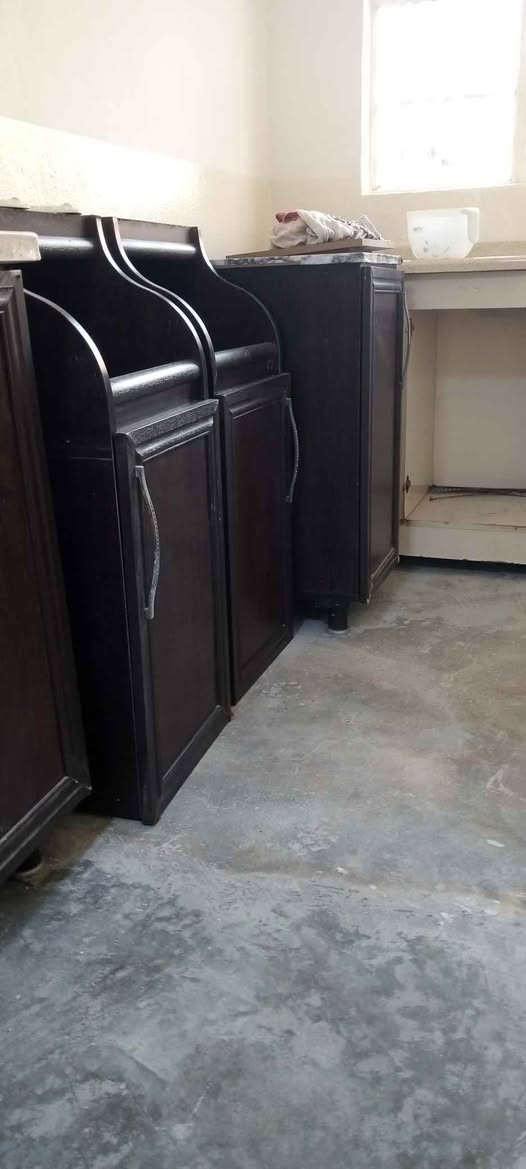 كاونتر خشبي ثلاثة أمتار المكان كركوك منطقة رحيم اوة على الشارع العام كركوك, العراق


**إذا كنت صاحب هذا الإعلان وتريد حذفه لأي سبب، رجاءا أرسل رسالة إلى الدعم الفني**