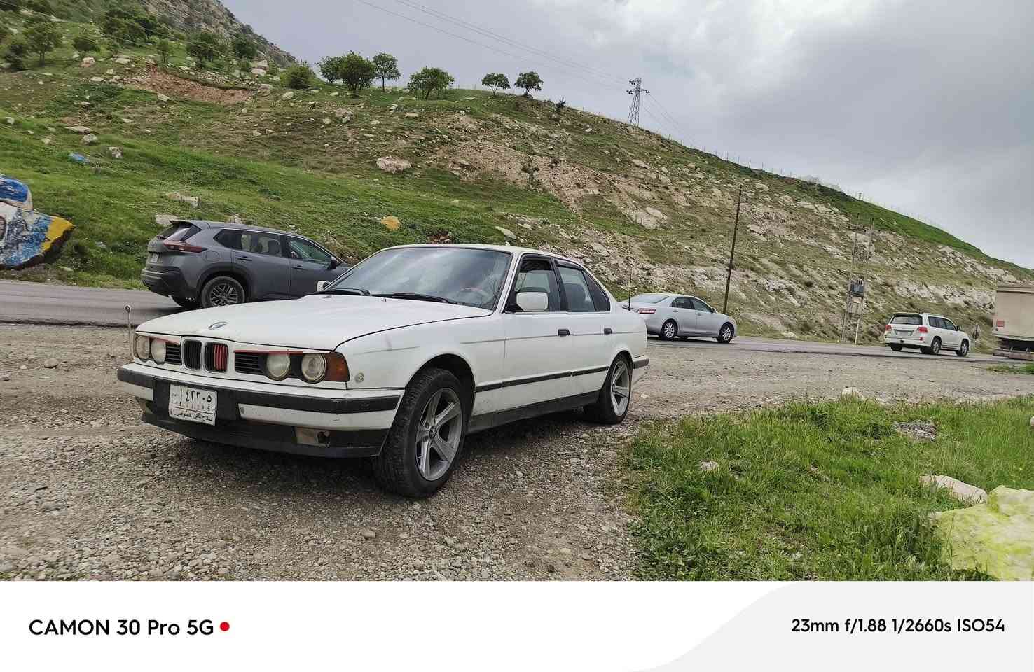 بي ام دبليو رقم صلاح الدين مشروع وطني موديل ٨٨ سنويه لحد2027 
حجم ٥٢٠ كير عادي محرك مسكر عدل لاصرف ولابخار تخم تاير جديد ويل هامان ١٧ تو سايز 
بريكAbs منضومه زنون عالي وناصي باتري جديد 
٤ جام كهرباء ترايك وين مايعجبك صدر امامي جديد الخلفي نص عمر غراض التبريد كامله بس تحتاج ربط السياره بيها ضربه من الامام ومصلحه وبيها اماكن صبغ ابيعلك مصبوغ عام  تجي وتشوفها وتشلع عيوني لان اني مااعرف بيها هوايه تريد تحويل تريد وكاله بكيفك السعر ٤٨ وبيها مجال مكان السياره كركوك 
***********
