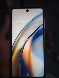 مواصفات جهاز الكامة8MP البطارية2500 جهاز لتواصل جتماعي  سماعة قوية  في...