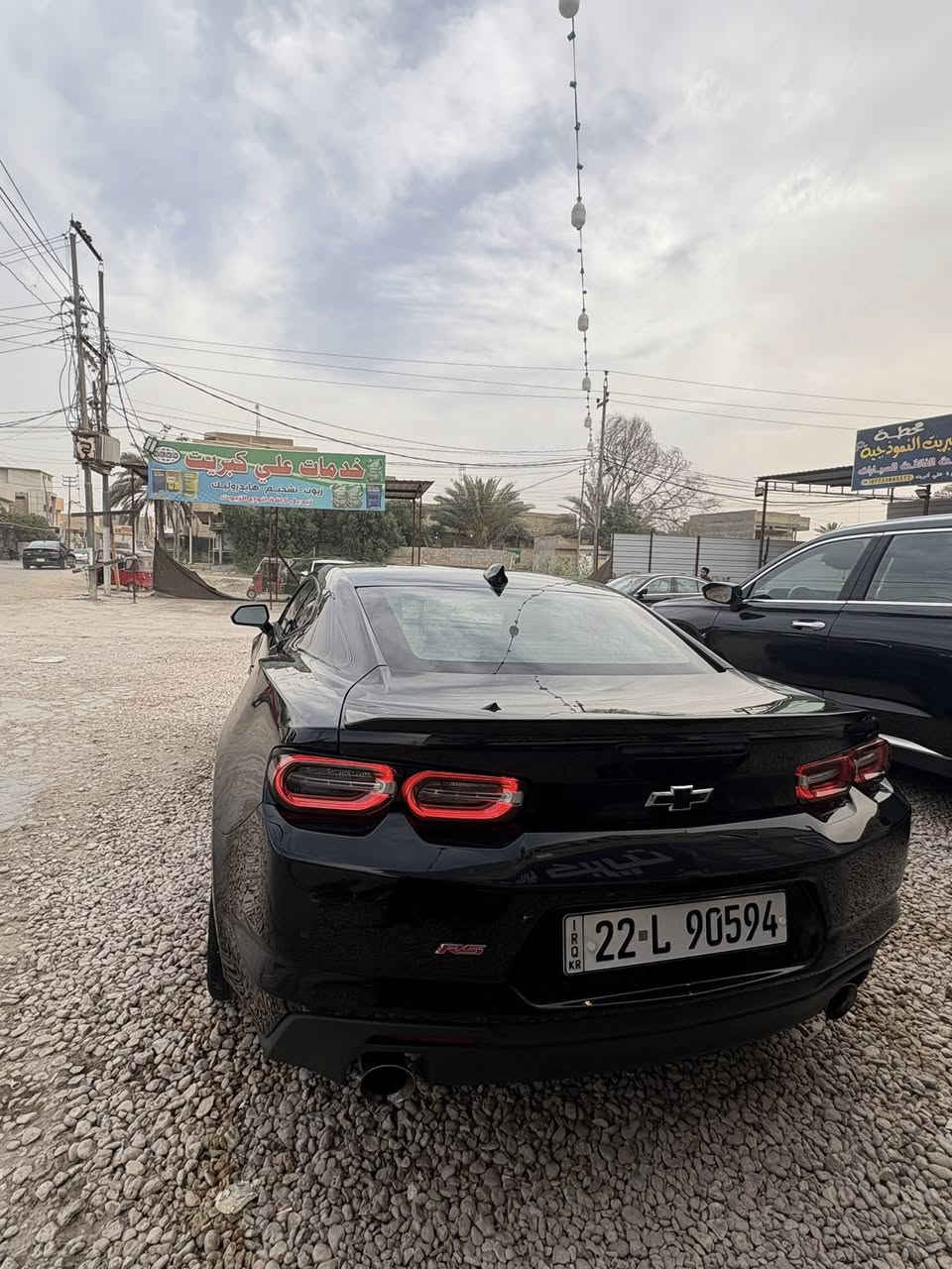 للبيع كمارو RS موديل 2023
🔹 محرك 6 سلندر
🔹 كير 10 نمر (10 سرعات)
🔹 شاشة كبيرة
🔹 فتحة سقف (سلايد)
🔹 3 أنظمة قيادة:

* Sport
* Normal
* Snow

🔹 السيارة بيها 4 قطع
🔹 المكينه والكير مكفولات
🔹 السيارة نشطة جداً وحالتها ممتازة

📍 الموقع: بغداد – شارع فلسطين
💰 السعر: 165 ورقة، ويوجد مجال بسيط للشاري الجاد

📞 للتواصل: ***********
