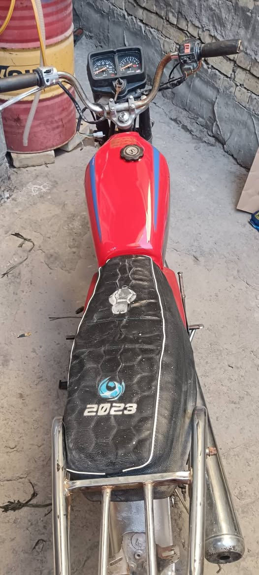 اوراق اصوليه مكينه 5 كير دراجه نضيفه سعر 350 تواصل 
*********** واتساب وخاص
