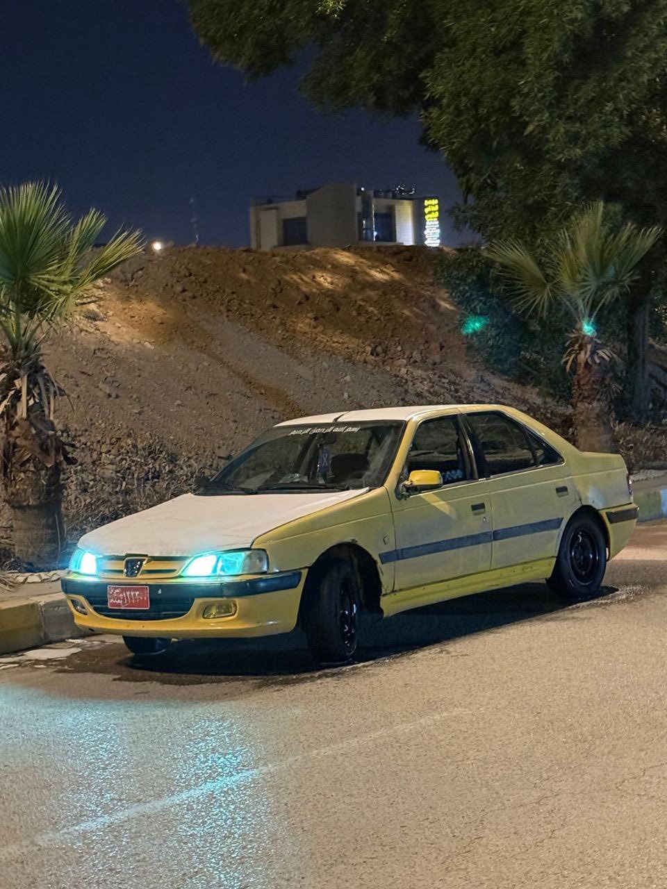 سلامً عليكم بيجو بارص موديل ١٢ للبيع سياره متروكه صارله شهر هيج مختلف بيه سنتر فقط سوي سنتر وطلع للبصره سياره خير من الله رقم مالكه موجود بس ابيع بدون مالك مكاني حله سعره ١٠ ورقات وبيه مجال اني مكلف بنشر مكلف بنشر الي يحب يتصل ع لخط *********** اوً مراوس بسياره بسعره
