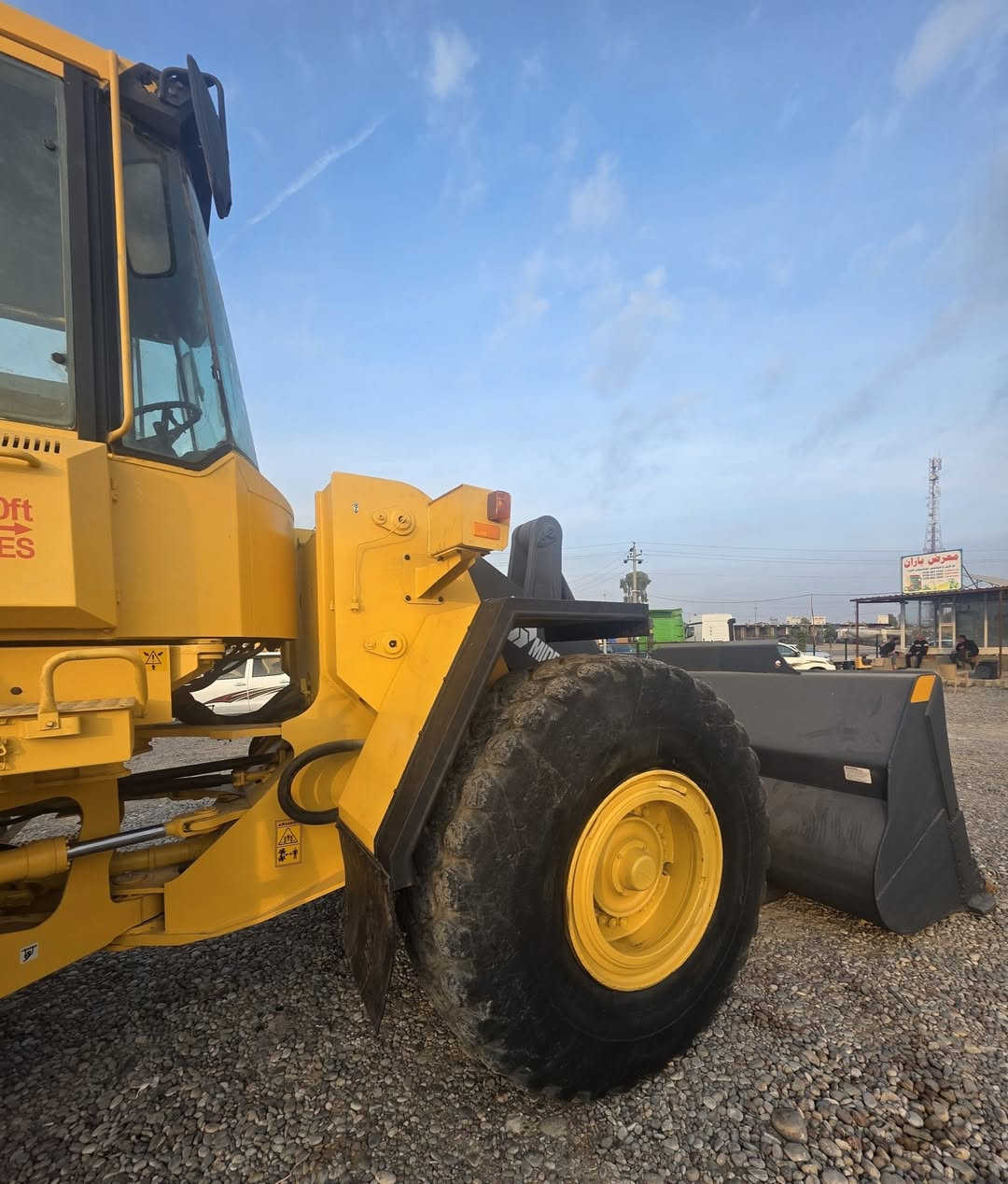 للبيع - بۆ فرۆشتن  
———————
شفل : VOLVO
حجم : L120C
مودیل :1999
دخول : منەفیست
—————————
بۆ زانیاری زیاتر پەیوەندی بکەن بەم ژمارە تەلەفۆنە 

***********
***********
